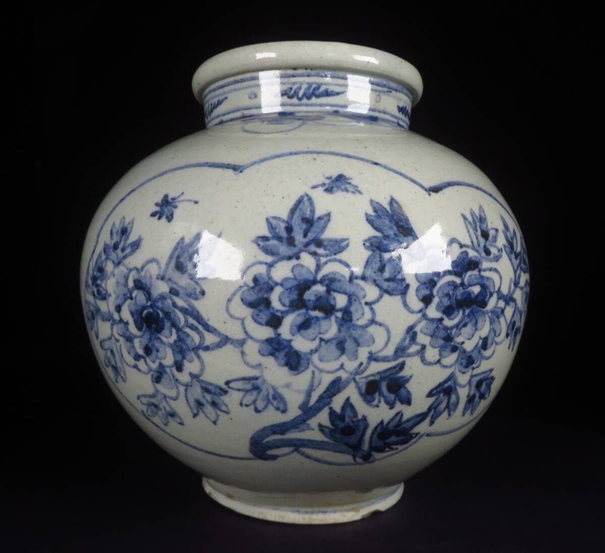 【SAKURAYA】コレクター委託品【李朝 染付草花文壷】青花 飾壺 花瓶 高麗 朝鮮古美術 朝鮮古陶磁 韓国 骨董品 古美術品 中国古玩 24.5cm