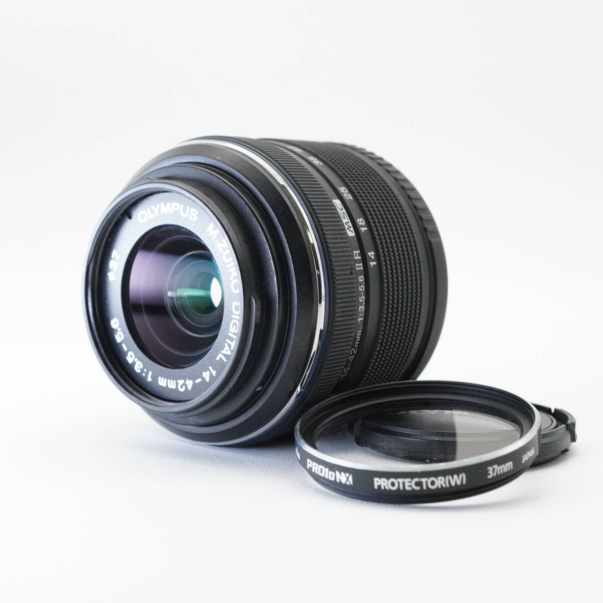 美品 Olympus オリンパス M.Zuiko Digital 14-42mm F3.5-5.6 II R MSC ブラック #AA5052