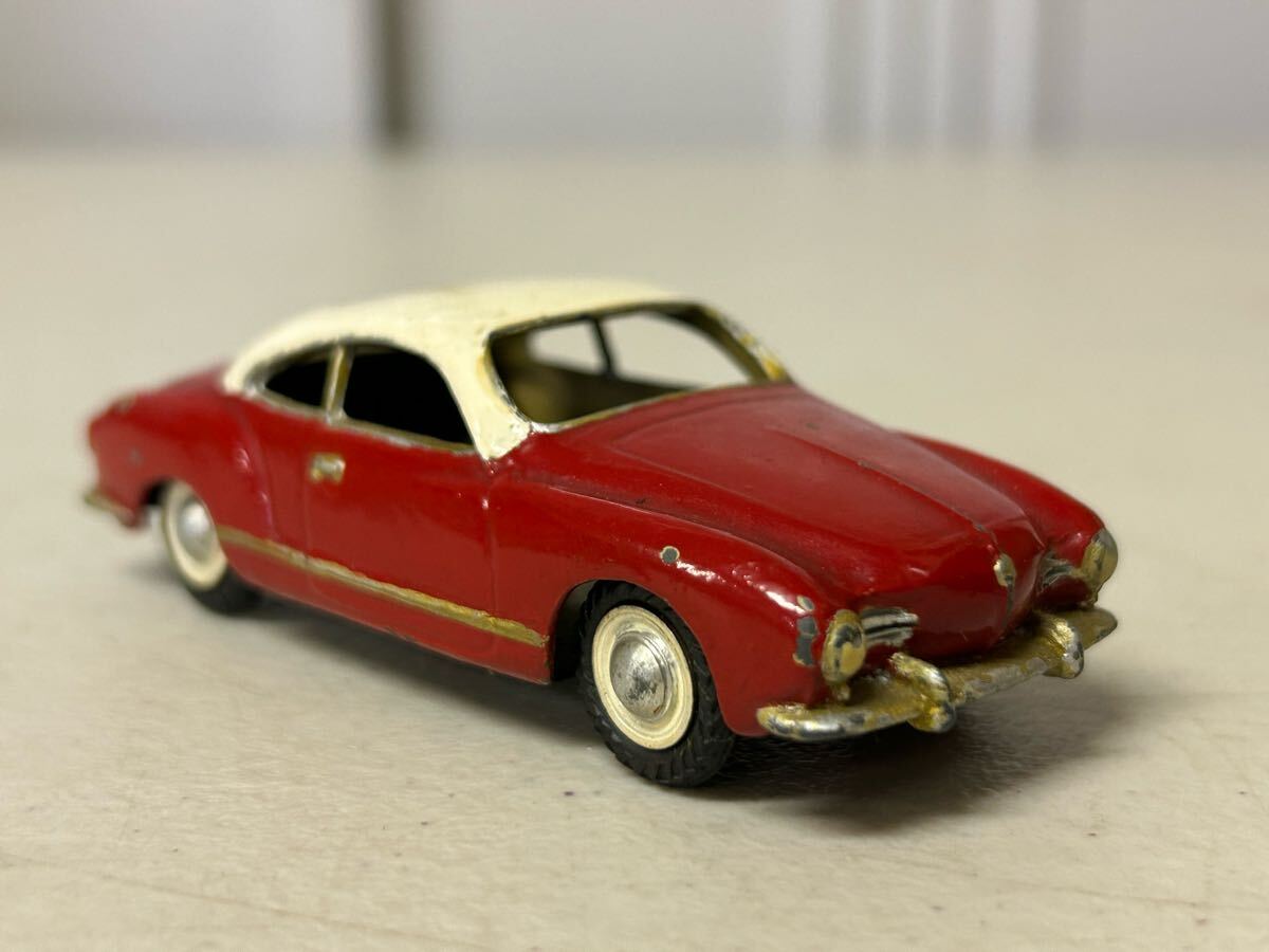 空冷　VW カルマンギア　ローライト　角テール　ミニカー　メルクリン　当時モノ　ビンテージ 1/43 ユーズド　ツートーンカラー