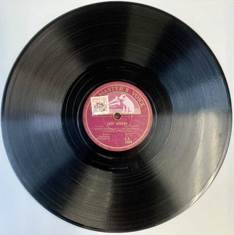 BENNY GOODMAN & HIS ORCHESTRA　/CAMEL HOP/LOCH LOMOND（HMV EA2084） （ベニー　・グッドマン）SP盤　78RPM　 JAZZ《豪盤》