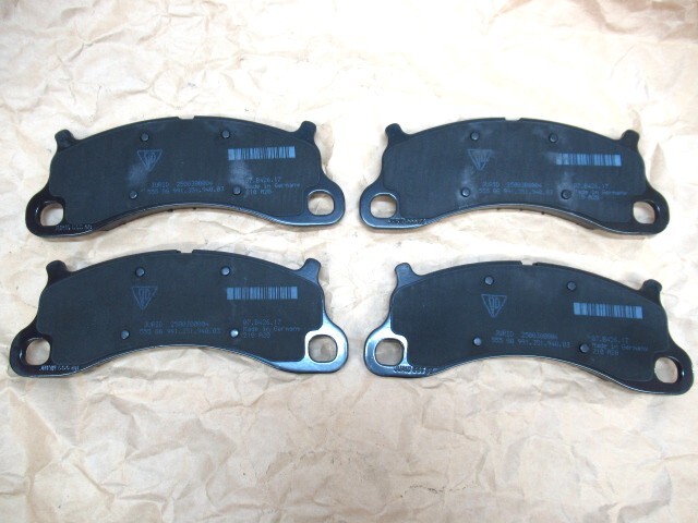 PORSCHE ポルシェ911 991 純正ブレーキパッド 99135194003 管理7KH0521A-D1