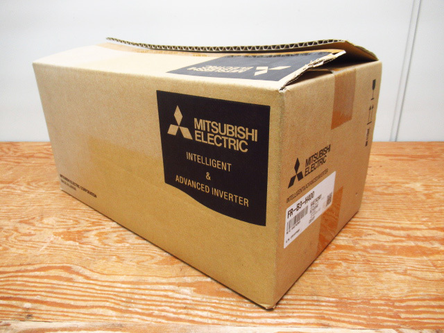 未使用品 MITSUBISHI 三菱電機 FR-B3-H400 インバータ 管理7Y0531J-E01