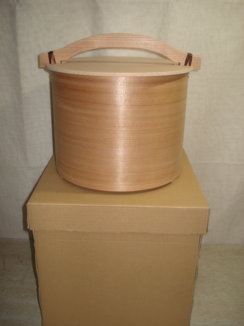 「新品・茶道具」杉木地製　曲 湯桶　紙箱