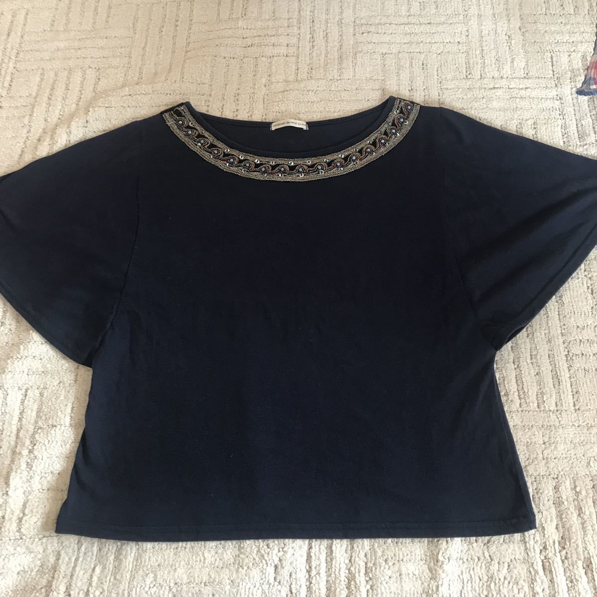 送料込　レディーストップス NICE CLAUP レディース半袖　紺色Mサイズ