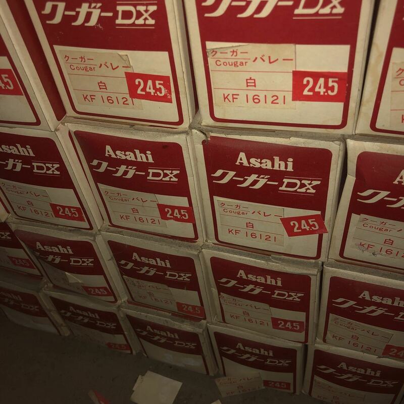 紳士シューズ　アサヒ製品　日本製　クーガーバレー　白　24.5cm5足で4000円