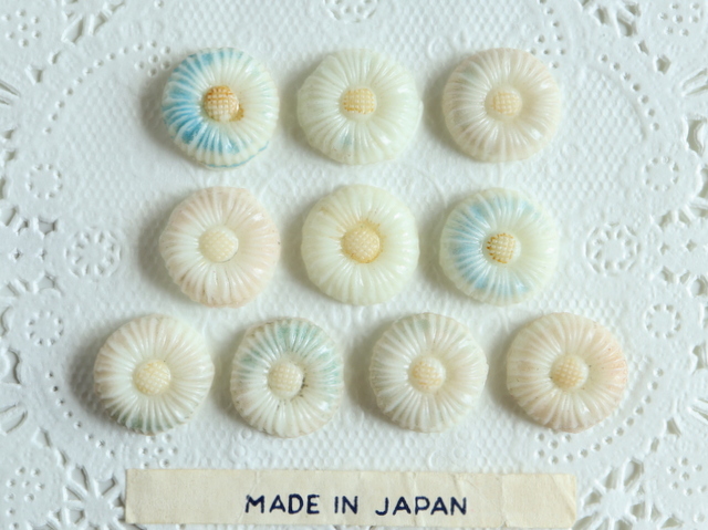 カラフル ホワイト デイジー フラワー 花 ジャパン ヴィンテージ ガラス カボション 日本 レトロ ハンドメイド アクセサリー パーツ 10個