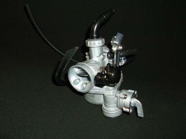 C90 スーパーカブ90 カスタム 純正 キャブレター ASSY 海外モデル 新品 キャブ C90CMW 輸出モデル C70CM HA02 cub 　/ gt0.6
