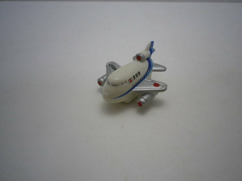 【エラーモデルかも】ANA 全日空 JA8537 DC-10-40I SDミニチュアマグネットマスコット 送料無料 未使用「おとうさんのおもちゃ箱」00100304