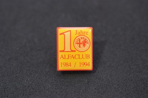 ◇ Alfa Romeo ピンバッジ AlfaClub 1984-10周年記念 W:14㎜ アルファロメオ ミト ジュリエッタ ジュリア 105 4c 156 euro ocitys(0)