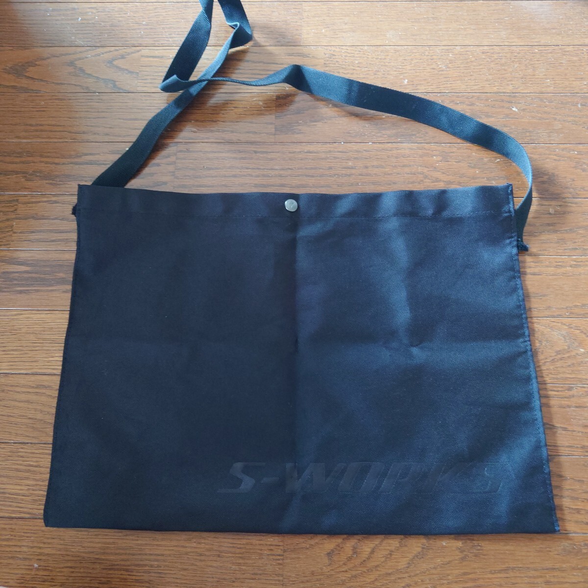 S-WORKS　サコッシュ　 スペシャライズド　ショルダーバッグ　specialized エスワークス　シューズ付属品？