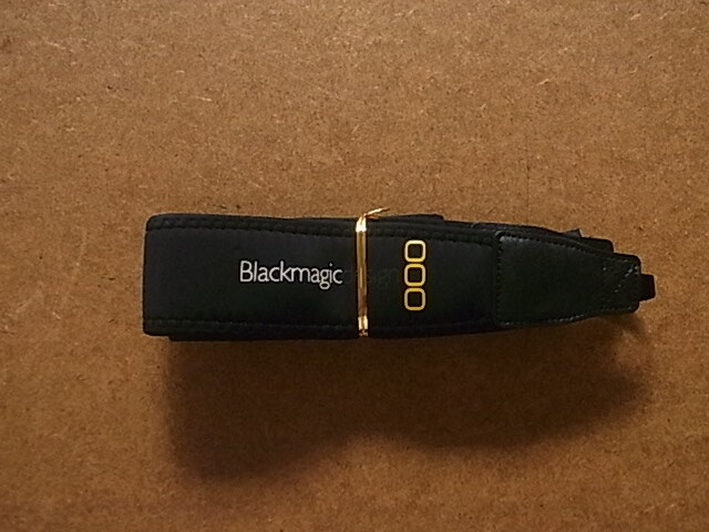 純正　純正　Blackmagic Design　ビデオカメラ用　ストラップ　送料230円　ほぼ未使用
