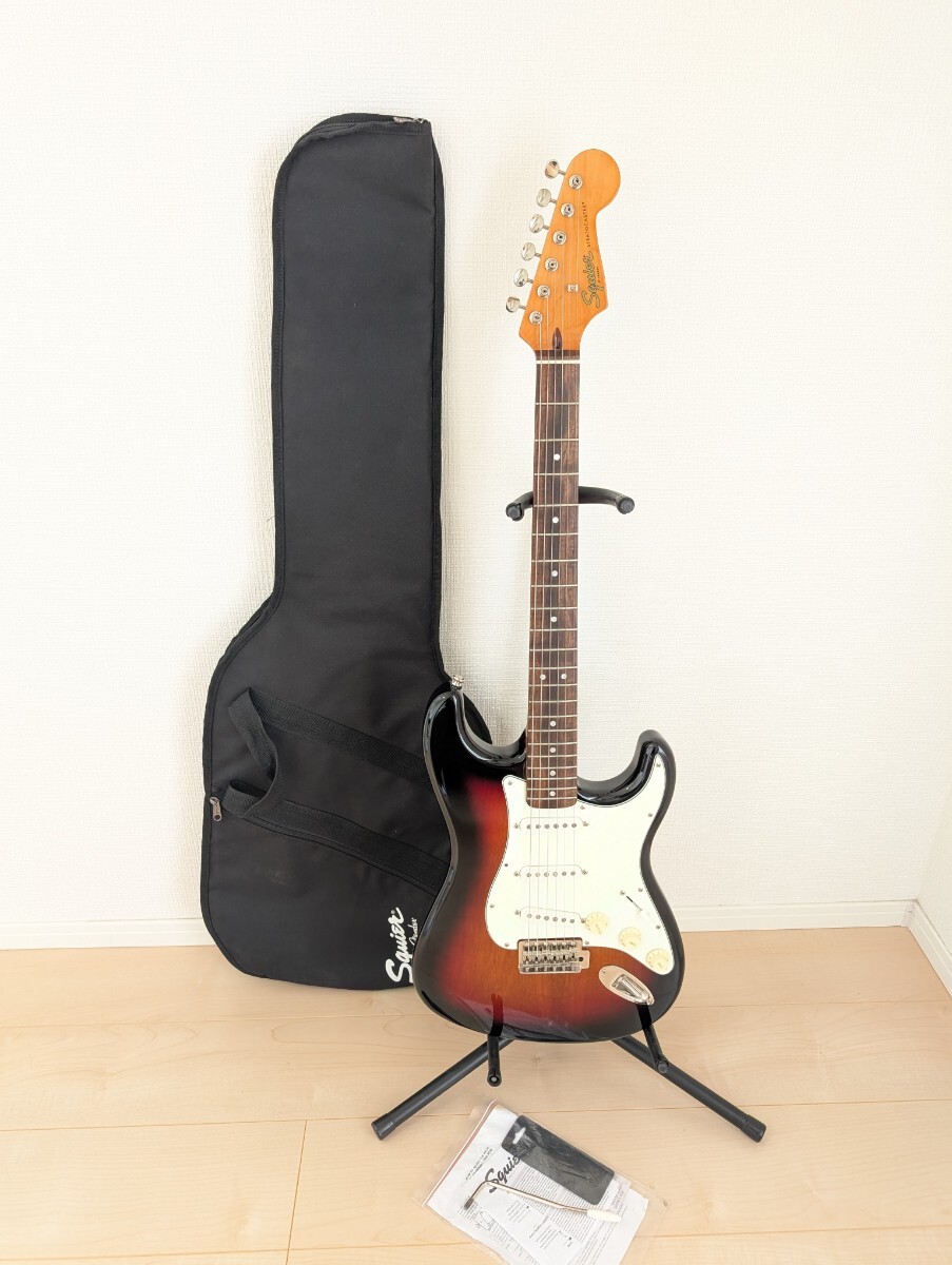 【音出ました】 Squier CV 60s STRATOCASTER エレキギター スクワイア　現状品　Classic Vibe