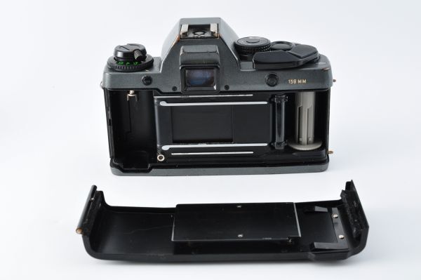 Contax コンタックス 159 mm 10th Anniversary Edition 35mm SLR Film Camera フィルムカメラ 2505025