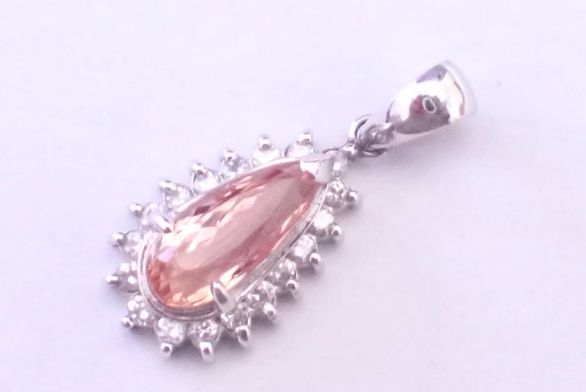 インペリアルトパーズ　ペンダントトップ　2.21ct　D0.31ct　Pt900