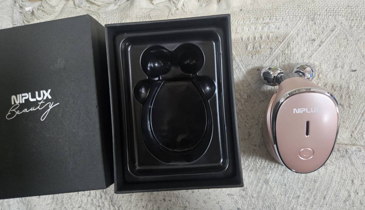 NIPLUX QRELLE NP-QL21PK EMS美顔ローラー ■mg2