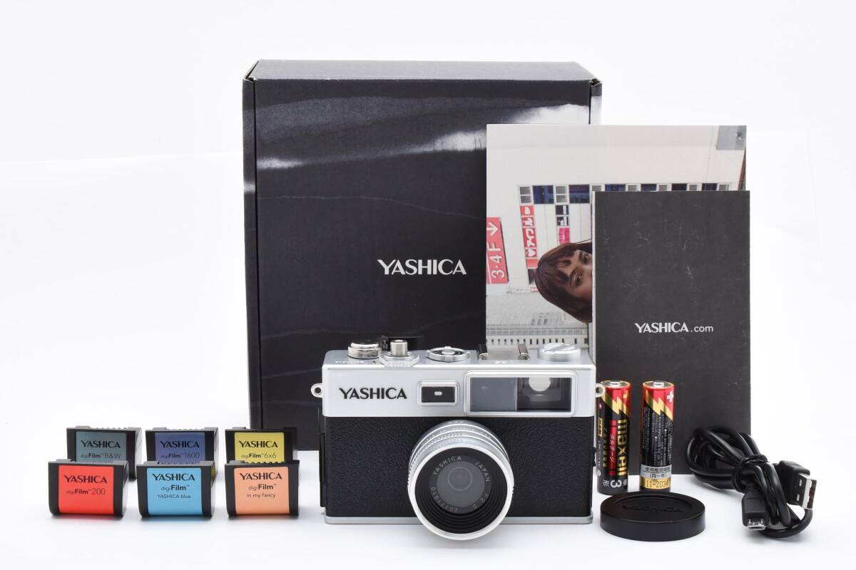 #4735 【極上品】 YASHICA Y35デジタルカメラ - クラシックデザイン DigiFilm6種フルセット