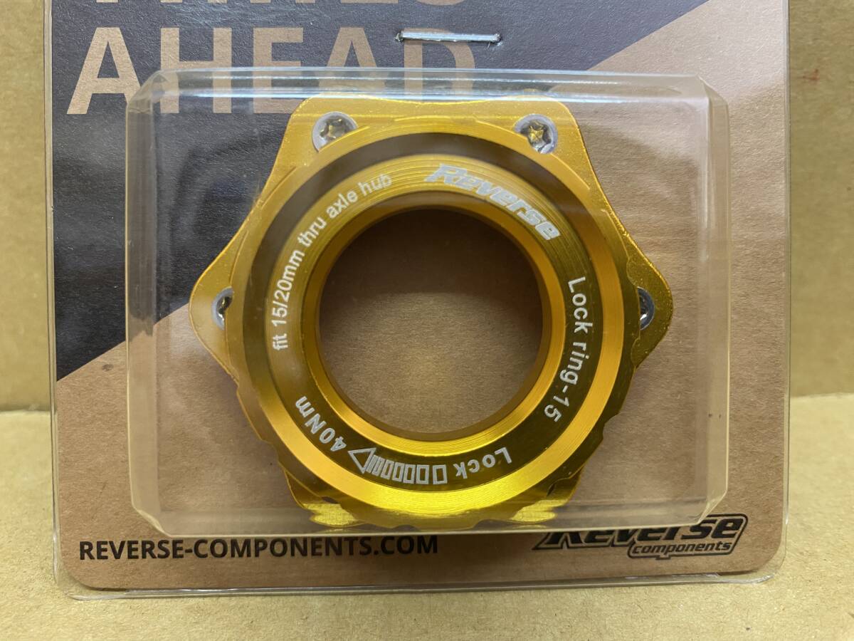 Reverse components リバースコンポーネンツ　 センターロックアダプター　ゴールド　2個セット　新品未使用　正規品