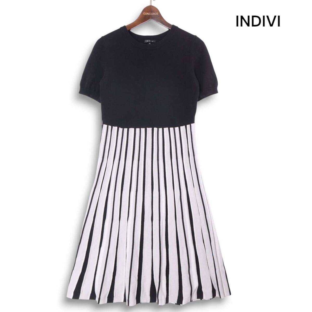 INDIVI インディヴィ 春夏★ 半袖 ドッキング ニット フレア ワンピース Sz.36 レディース