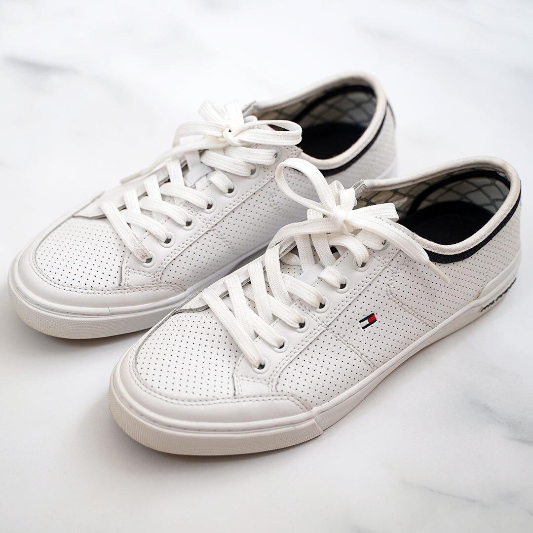 超美品☆トミーヒルフィガー　レースアップレザースニーカー　TM0552　ホワイト　サイズ：41（25.5cm）　Tommy Hilfiger　メンズ　靴