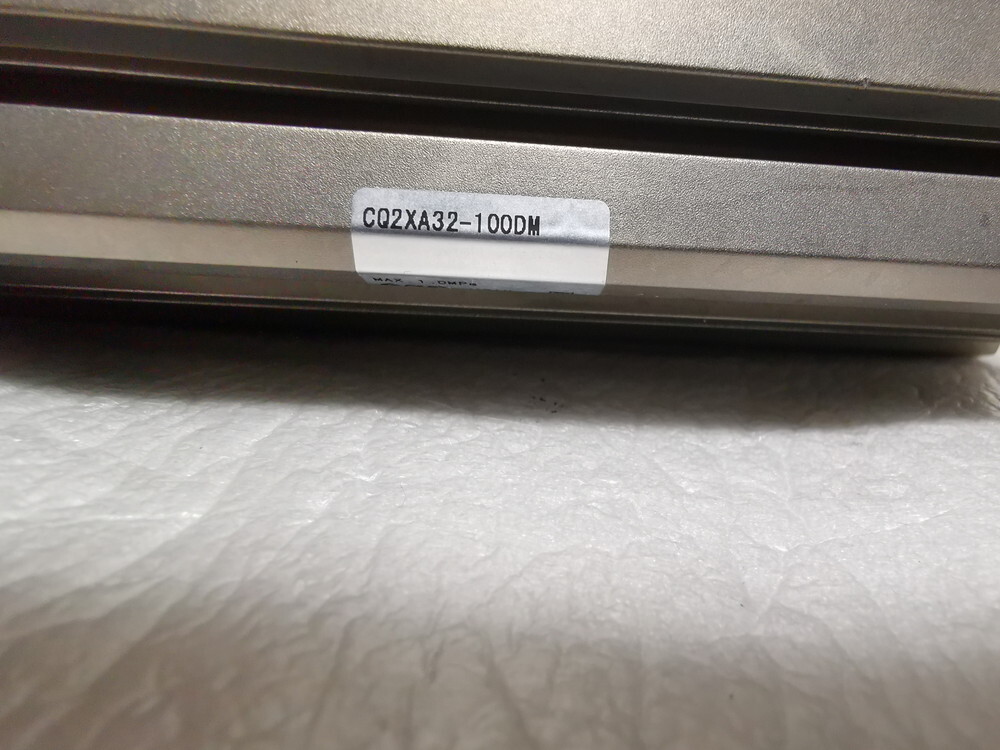 ★未使用★ SMC CQ2XA32-100DM 薄形シリンダ CQ2シリーズ 低速シリンダ 複数有 (TH