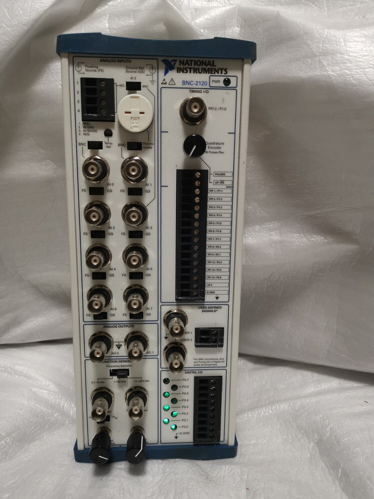 ★未使用に近い NI/National Instruments BNC-2120 計測用端子台