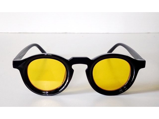 Boston Spur サングラス ブラック×イエロー 02