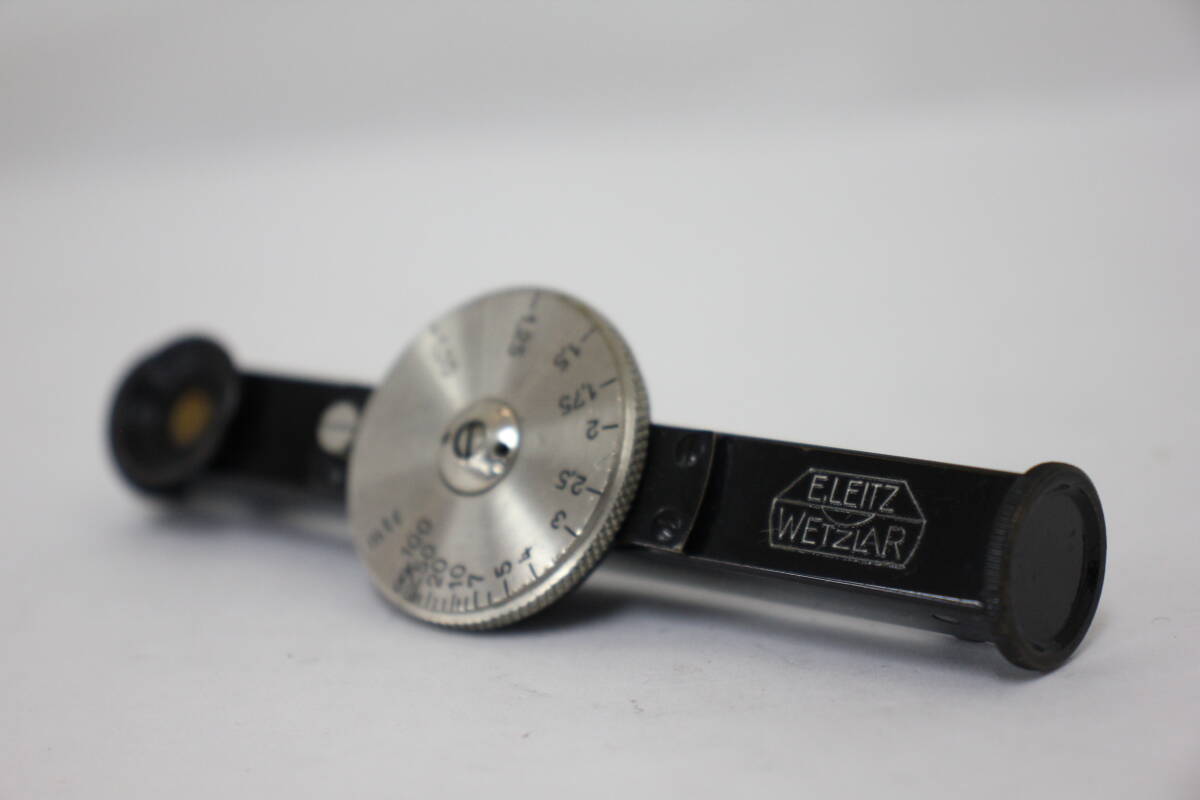 【返品保証】 ライカ Leica Leitz ブラック メートル表記 距離計 e1516