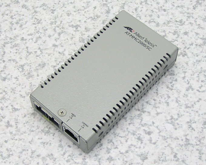 ■4台入荷 Allied Telesis/アライドテレシス MMC2000 Series 単体型スイッチタイプ AT-MMC2000/SC（RoHS対応） 送料一律430円