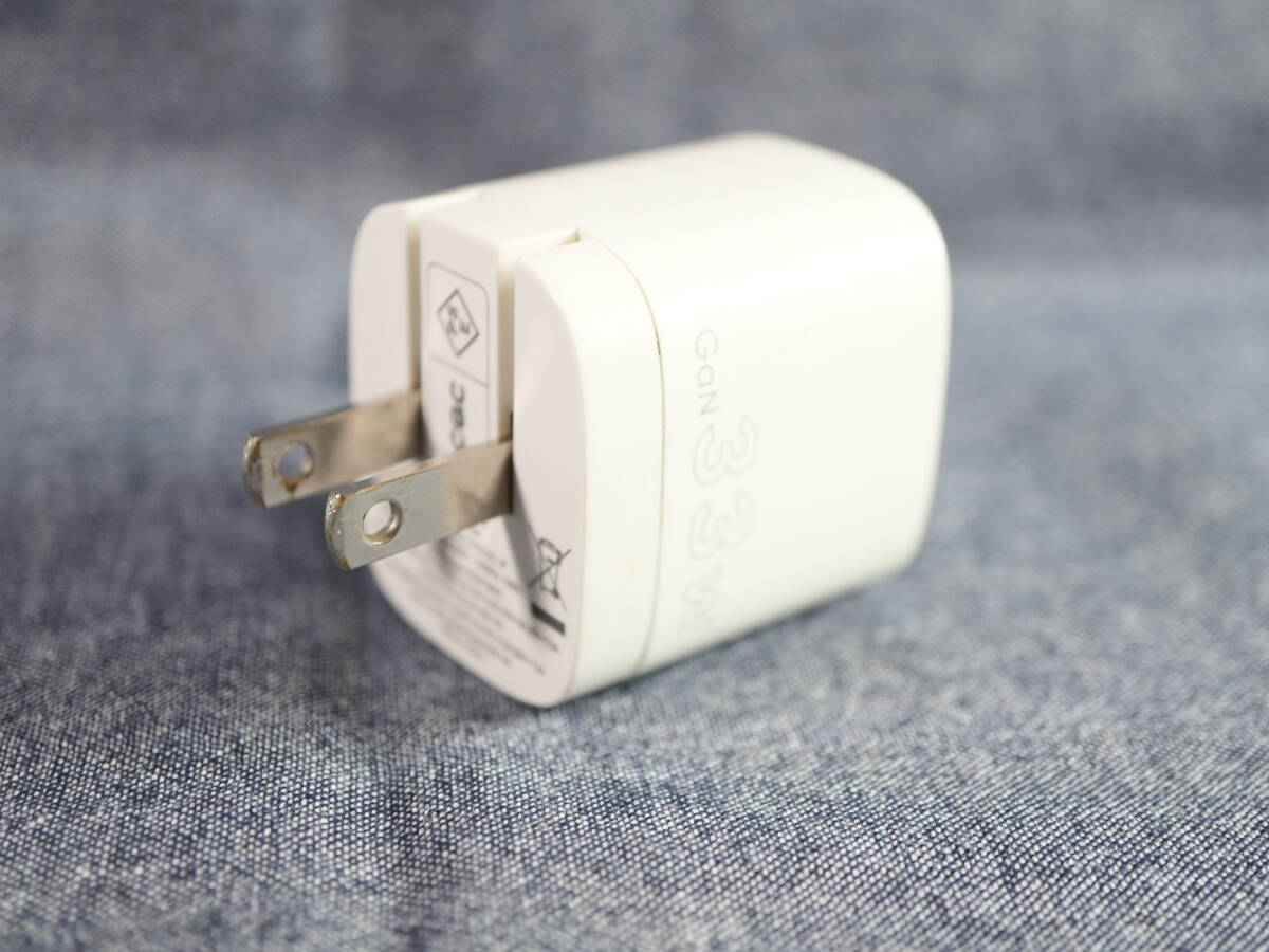 ＜＜ 急速充電器　TECLAST 33W　2ポート 折りたたみ式　小型アダプター ＞＞ テックラスト バッテリー スマホ iPhone iPad android