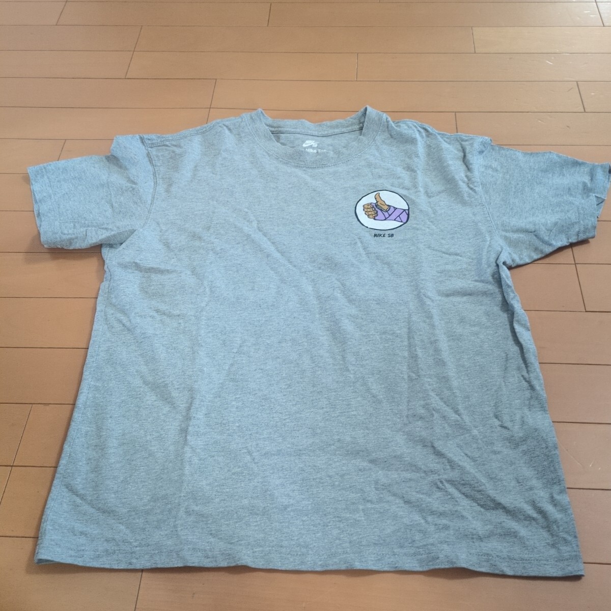 ナイキSB　Tシャツ　NIKE　古着　スケボー　