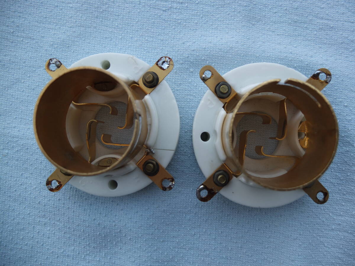 真空管ソケット　２１１・８４５用　タイト製　　２個