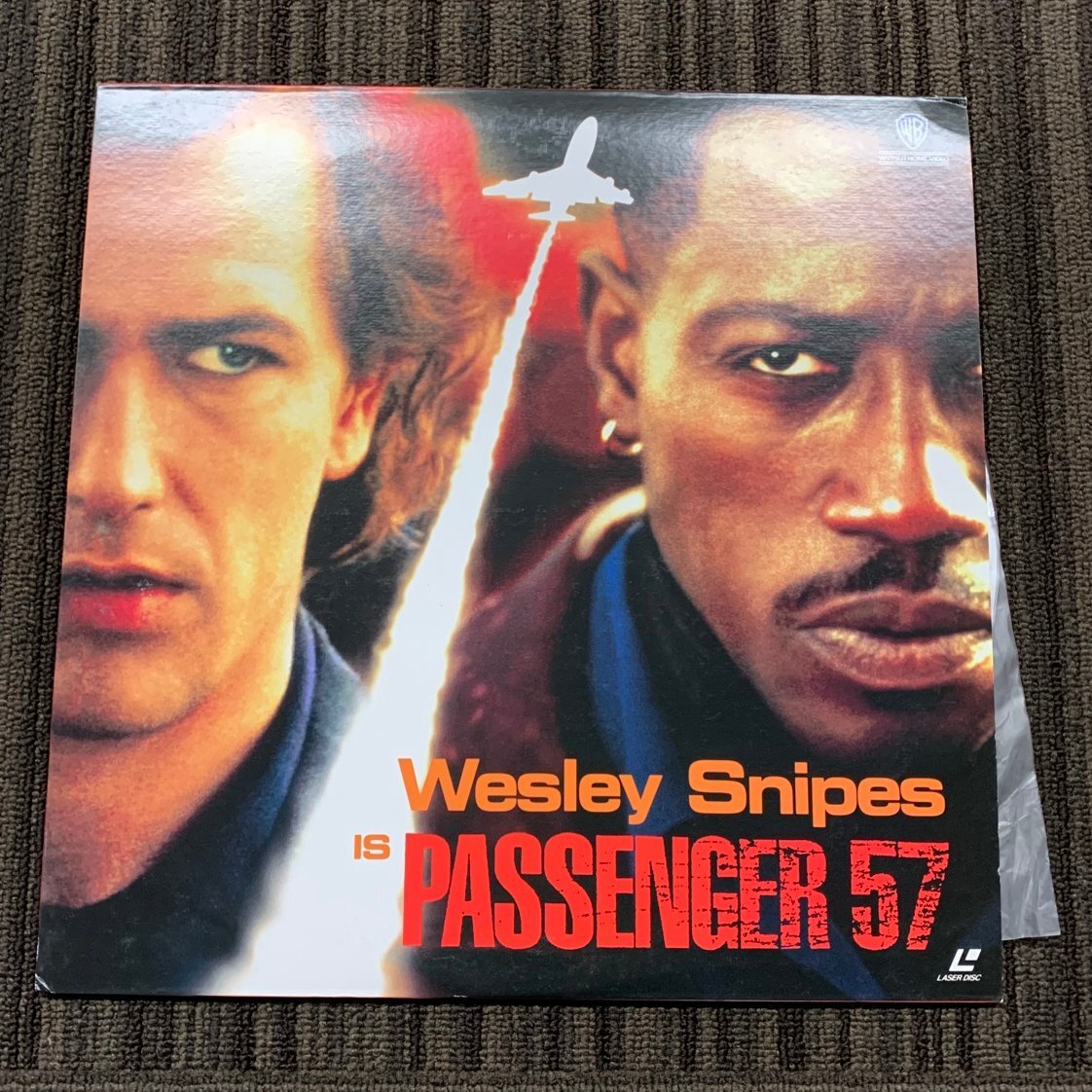 【80】ウェズリー・スナイプス パッセンジャー57 Wesley Snipes PASSENGER 57 レーザーディスク ヴィンテージ品