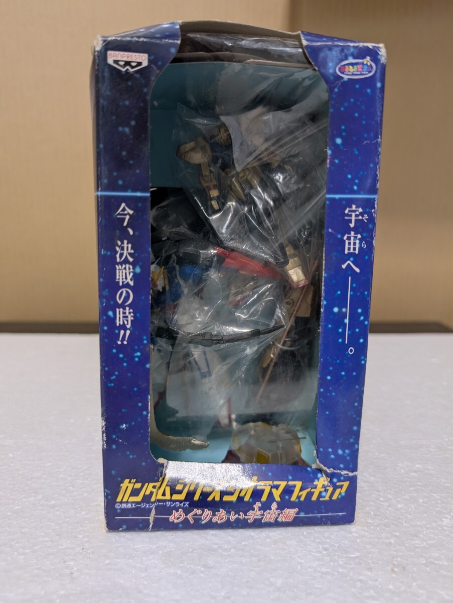 2001年 バンプレスト ガンダムシリーズ、ジオラマフィギュア めぐりあい宇宙編 ZガンダムVS百式 Z GUNDAM MSN-100 HYAKUSHIKI GUNDAM