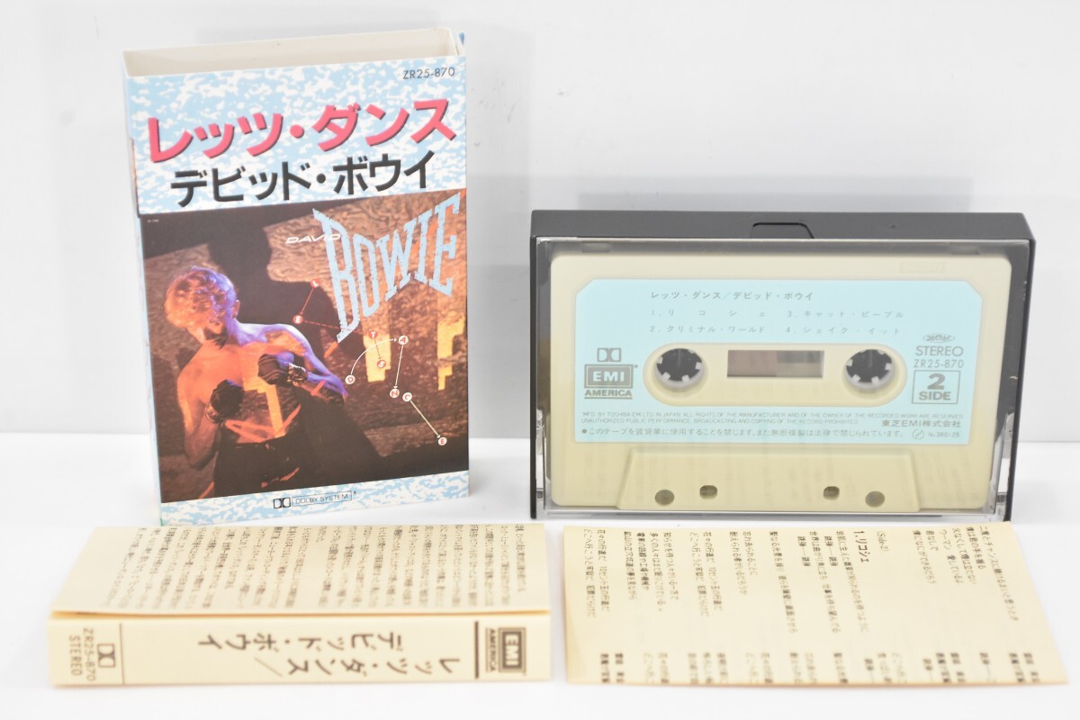 動作品 当時物 David Bowie デビッド・ボウイ レッツ・ダンス カセット テープ 歌詞カード付 洋楽 音楽 RQ-256S/615
