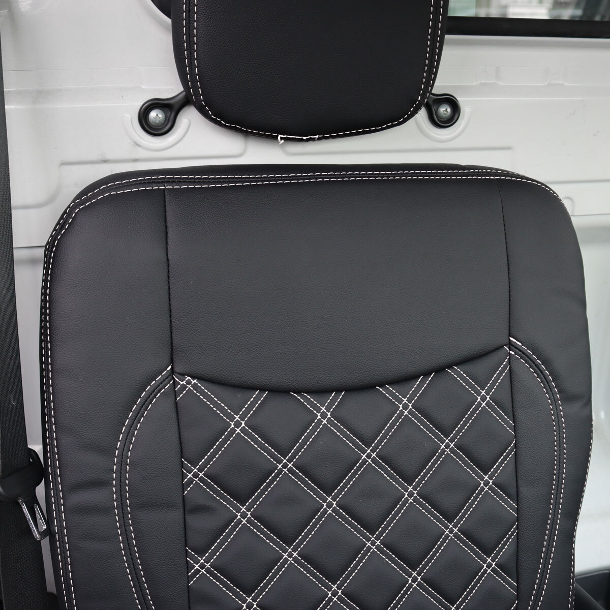 ハイゼット トラック シートカバー ホワイトステッチ 運転席側 ステッチ おしゃれ 農作業 ハイゼットトラック S500P