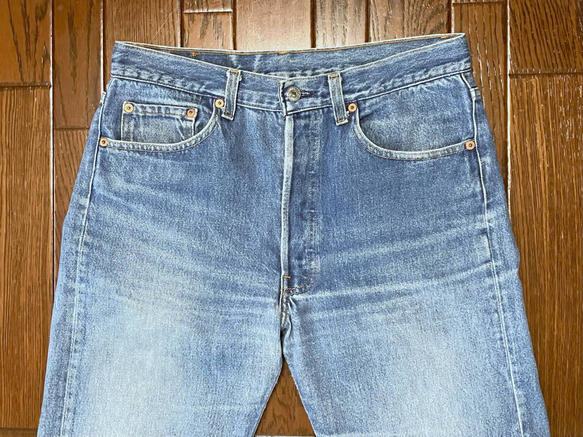 ビンテージ USA製 リーバイス Ｌｅｖｉ’ｓ 赤文字 501 w33 ひげ落ち ブルー ジーンズ デニム パンツ ジーパン アメリカ製 米国製