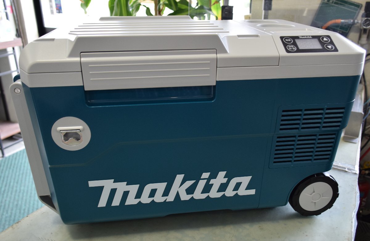 makita// 充電式保冷庫 CW180DZ 充電式保冷温庫 20L 青色 本体のみ(バッテリ・充電器別売)////展示品(微細キズ)/ダンボール箱＝傷み/その2