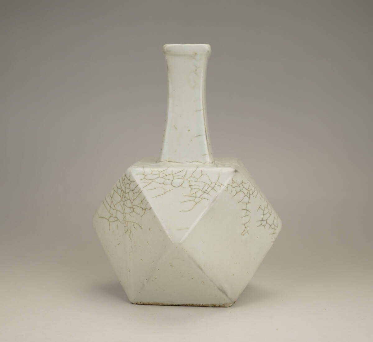 鳳】李朝　氷裂文　白磁　花瓶　255-105検：韓国美術 高麗　朝鮮　辰砂　煎茶　急須　茶道具　常滑焼　九谷　薩摩　徳利　　