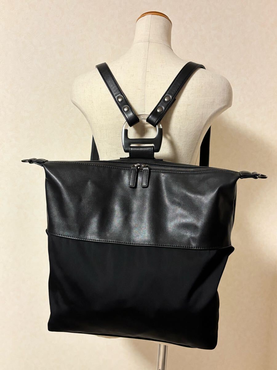 ● ear PAPILLONNER イアパピヨネ ホースシュースリム 撥水 3way バッグ リュックサック ショルダーバッグ トートバッグ スクエア ブラック