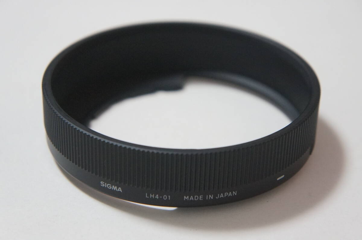 ★美品★SIGMA シグマ LH4-01 dp Quattro用純正フード [F2262]