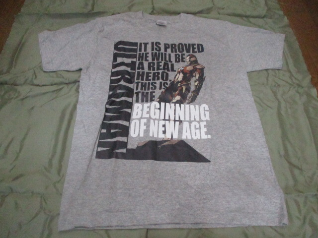ULTRAMAN ウルトラマン Tシャツ Sサイズ グレー 5