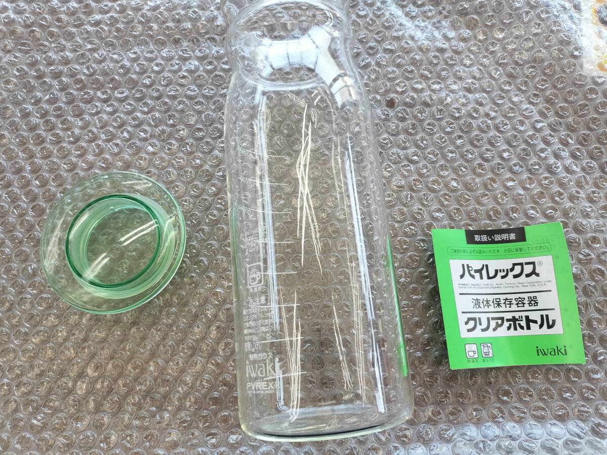 iwaki　パイレックス　PYREX　耐熱ガラス　　　保存容器