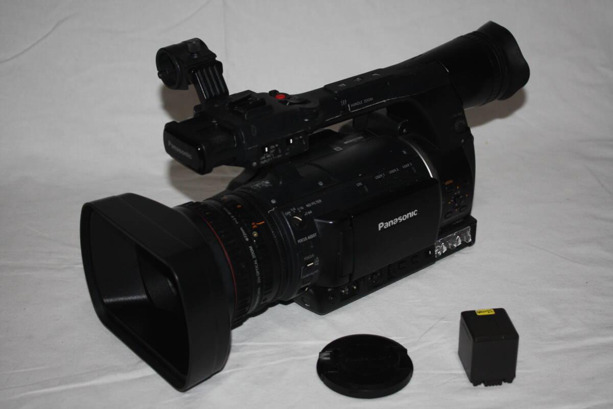 Panasonic　AG-AC160 業務用NXCAMビデオカメラ（検索：PXW-、PMW-、PDW-、HDW-、HXR-）