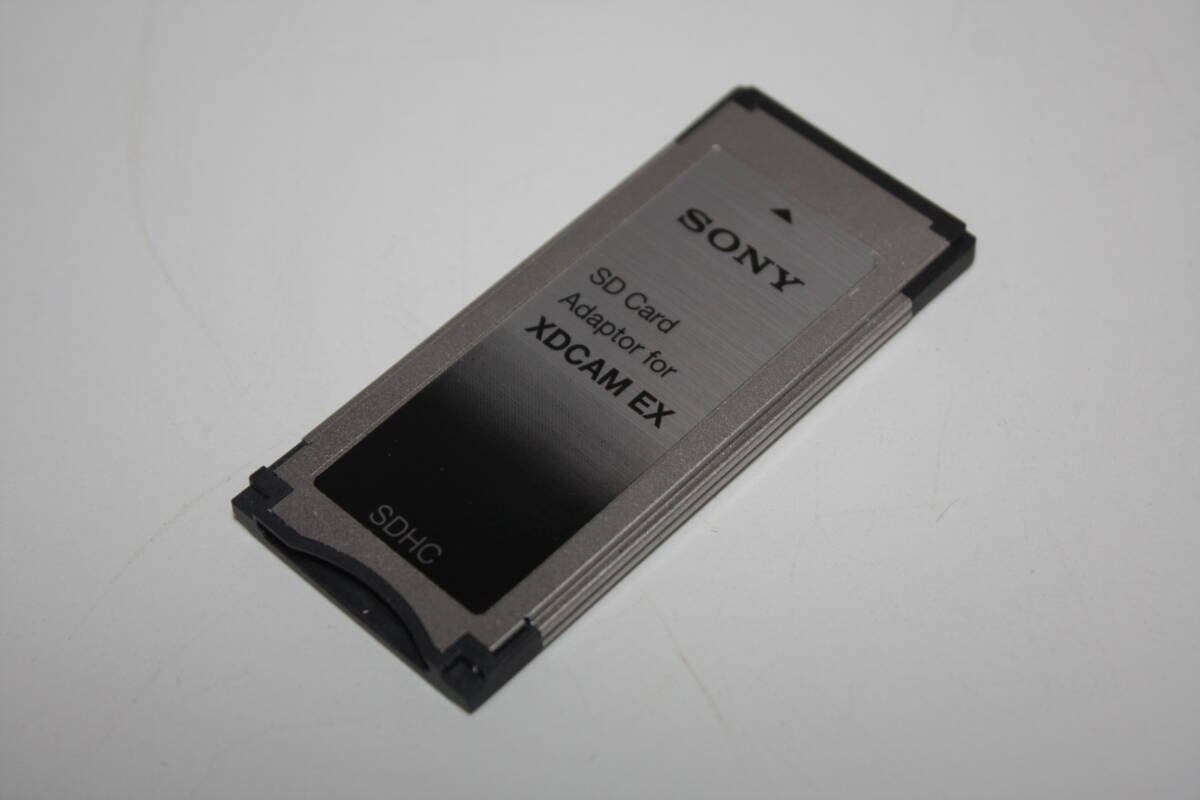 送料無料！　SONY　MEAD-SD01 美品　SDカードアダプター（検索：業務用ビデオカメラ、PMW-、PXW-、PDW-、HDW-、XDCAM、AG-AC）