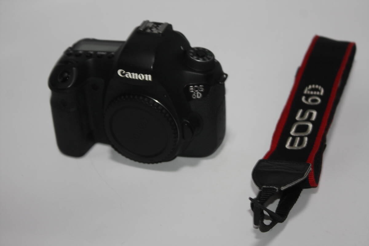 Canon EOS 6D　美品　デジタル一眼レフカメラ ボディ他　（検索：キャノン、ビデオカメラ、 LC-E6、LP-E6P、LP-E6N、PXW、PMW-、AG-AC）