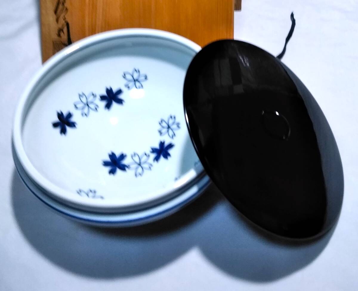 茶道具　京都清水焼　押小路窯　押小路庄左エ門作　染付桜川平水指　美品！！