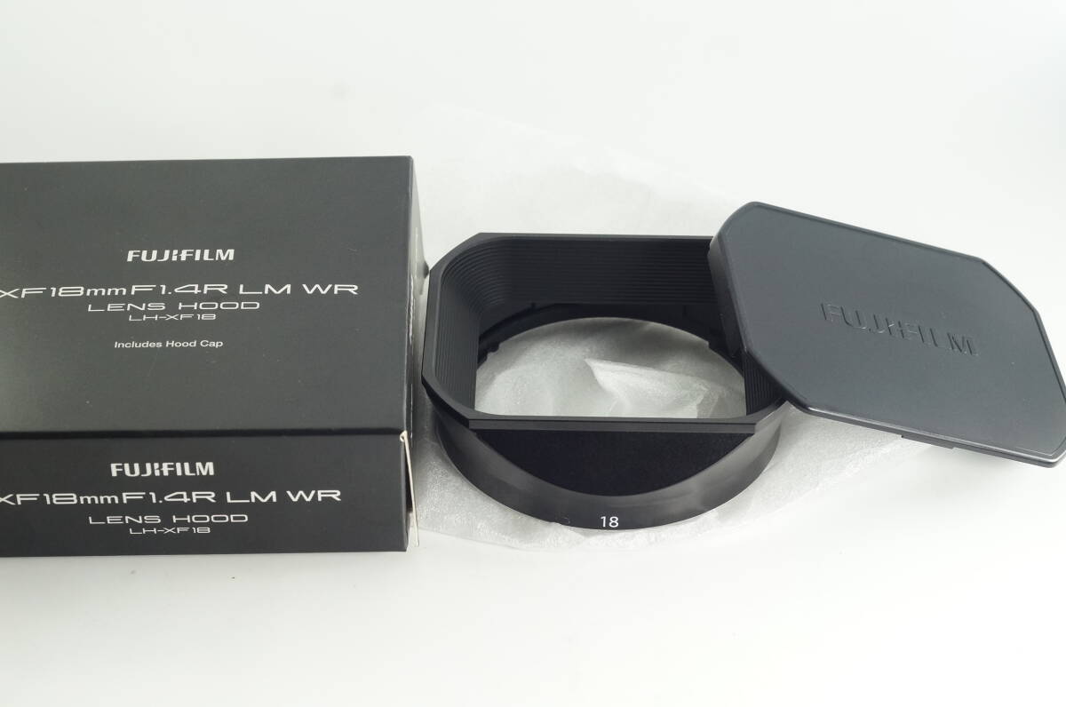 PH001『とてもキレイ』富士フイルム(FUJIFILM) フジノンレンズ XF18mm用角型レンズフード LH-XF18 ブラック HOOD SHADE