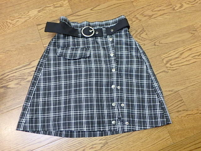 (ny4-25-0604-5)　女の子　160サイズ　スカート　キュロット　黒　チェック柄　SPACE OPERA　子供服　中古