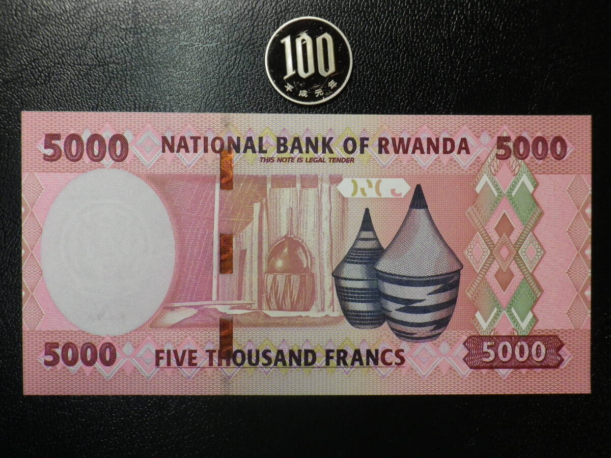 ルワンダ 2024年 5000Francs 未使用 