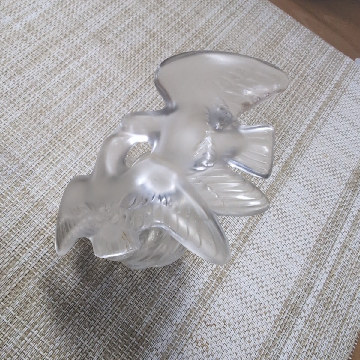 希少 NINA RICCI ニナリッチ 一羽鳩 ラリック レールデュタン 香水空き瓶(奥)